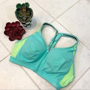 Victoria’s Secret Knockout Front-Close Sports Bra